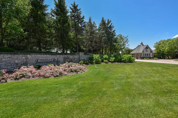 $959,000 | 907 Middleton Lane, Inverness, IL 60010