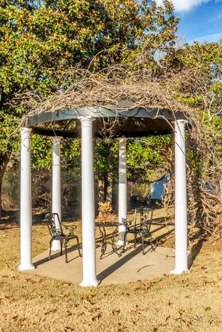 $439,000 | 104 Glendale Road, Loretto, TN 38469