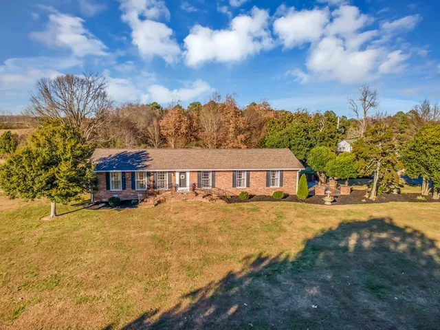 $439,000 | 104 Glendale Road, Loretto, TN 38469