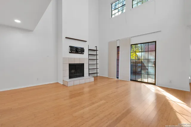 $200,000 | 7930 Roanoke, Unit 106, San Antonio, TX 78240