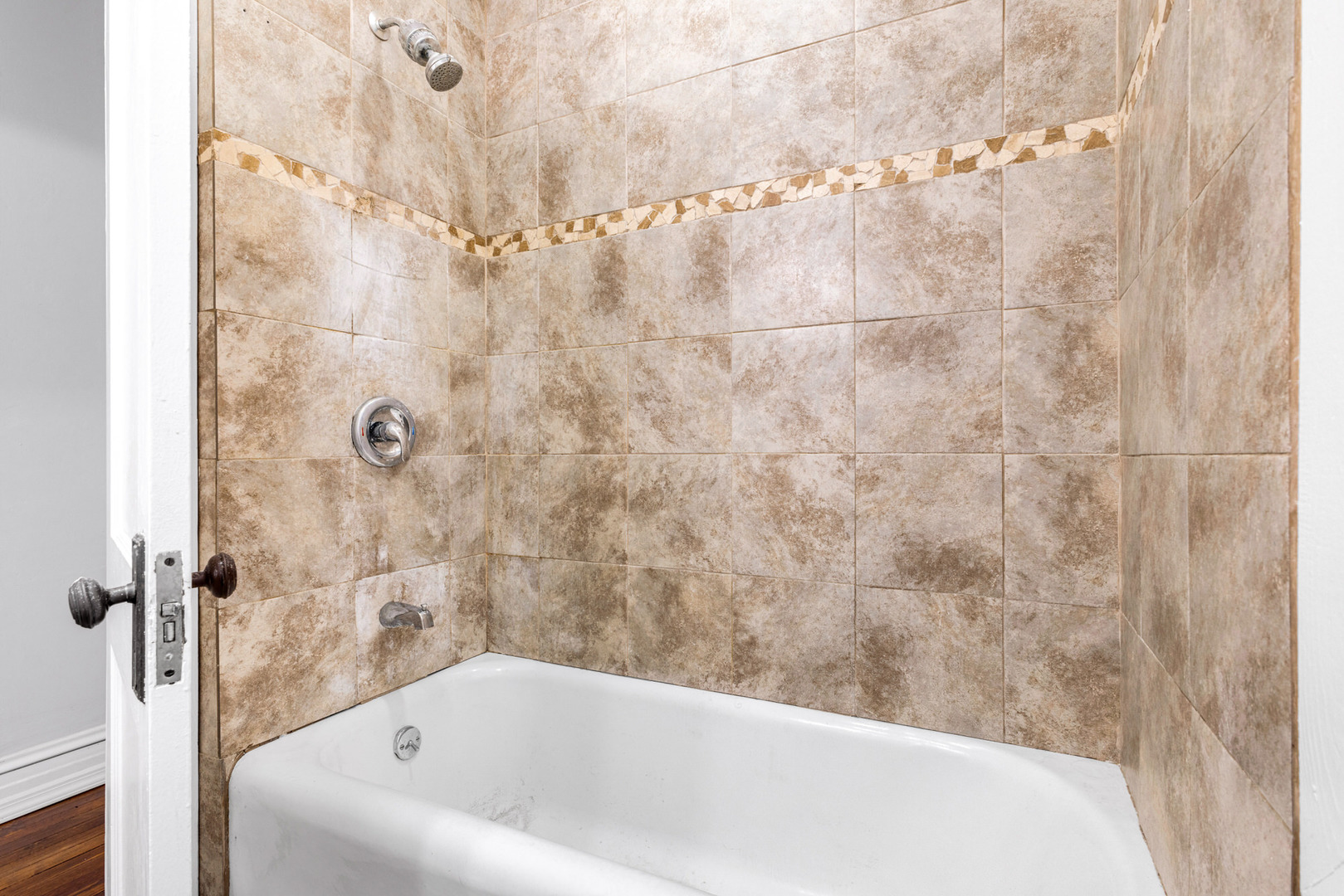1833 Ridgeland Avenue Berwyn, IL 60402 - Photo 14 of 27