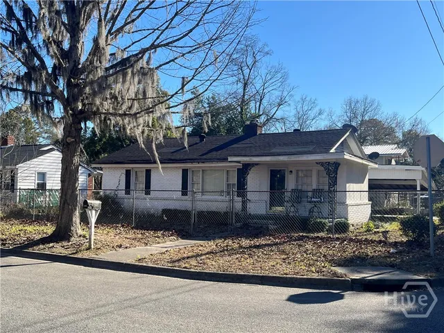 $215,000 | 2201 Alaska Street, Savannah, GA 31404