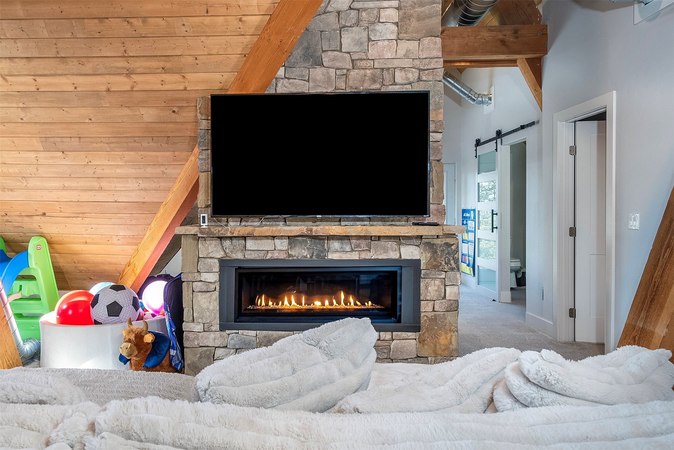 40 Elk Ridge Lane Whitefish, MT 59937 - Photo 30 of 84 Gallery Image 30