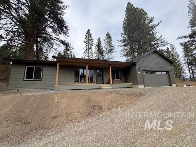 $570,000 | 204 West Mill Street, Cascade, ID 83611