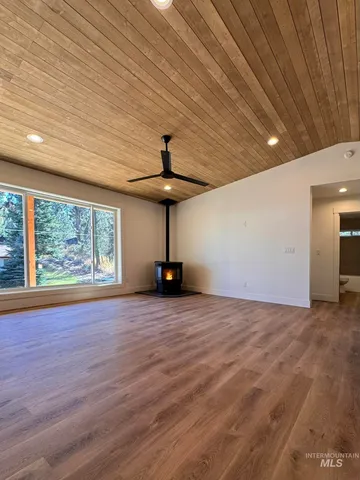 $570,000 | 204 West Mill Street, Cascade, ID 83611