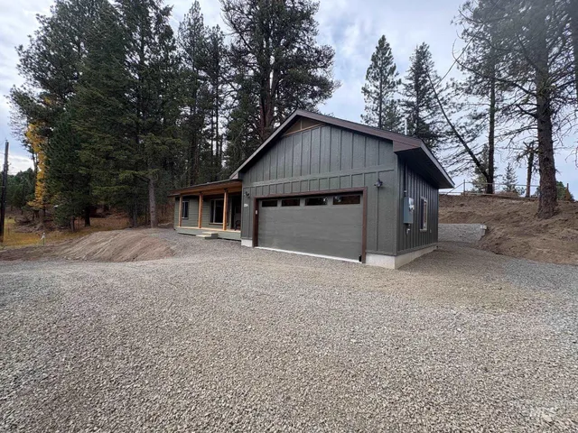 $570,000 | 204 West Mill Street, Cascade, ID 83611
