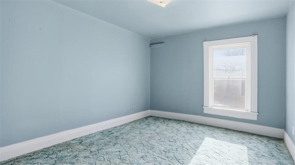 328 West New Castle Street Butler, PA 16001 - Photo 29 of 42 Bedroom 2