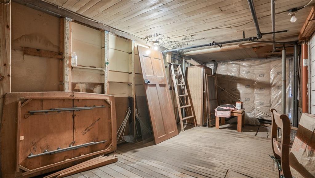 328 West New Castle Street Butler, PA 16001 - Photo 38 of 42