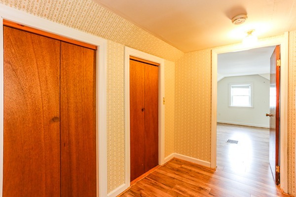 17 MacArthur Road Beverly, MA 01915 - Photo 11 of 14 Gallery Image 11