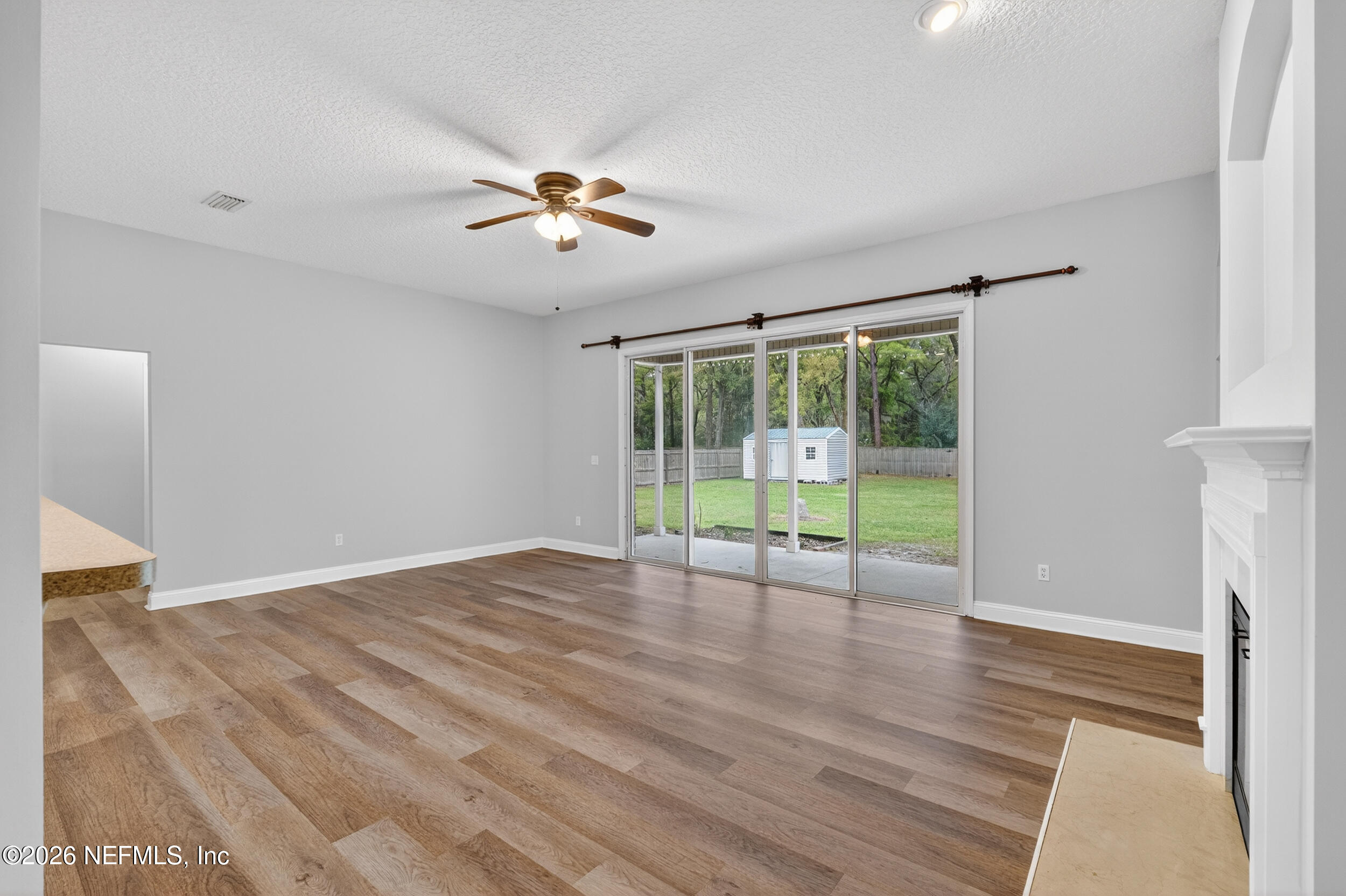 97076 Arnold Ridge Drive Yulee, FL 32097 - Photo 12 of 44 Family Room