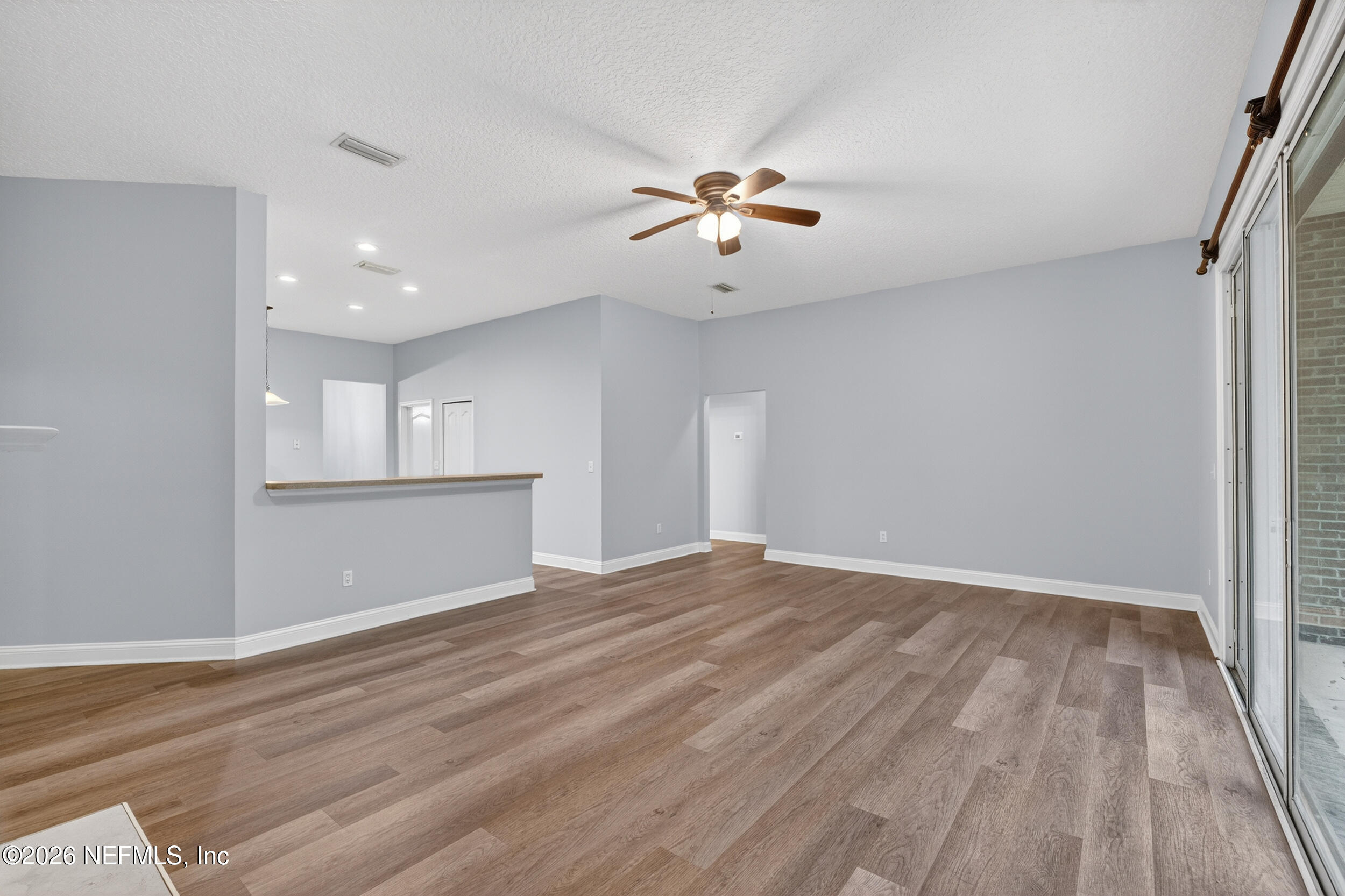 97076 Arnold Ridge Drive Yulee, FL 32097 - Photo 13 of 44 Family Room
