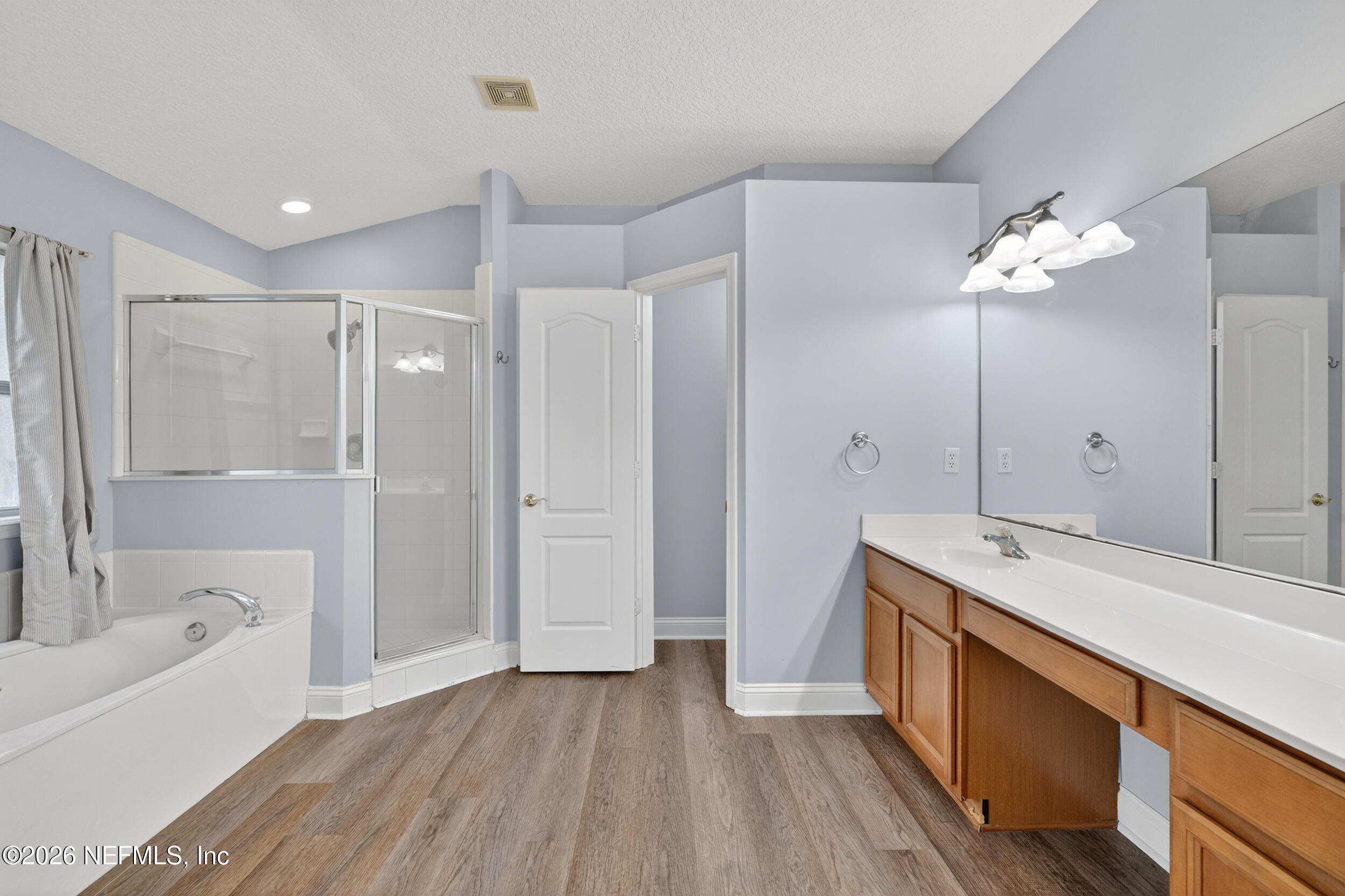 97076 Arnold Ridge Drive Yulee, FL 32097 - Photo 21 of 44 Primary Bathroom