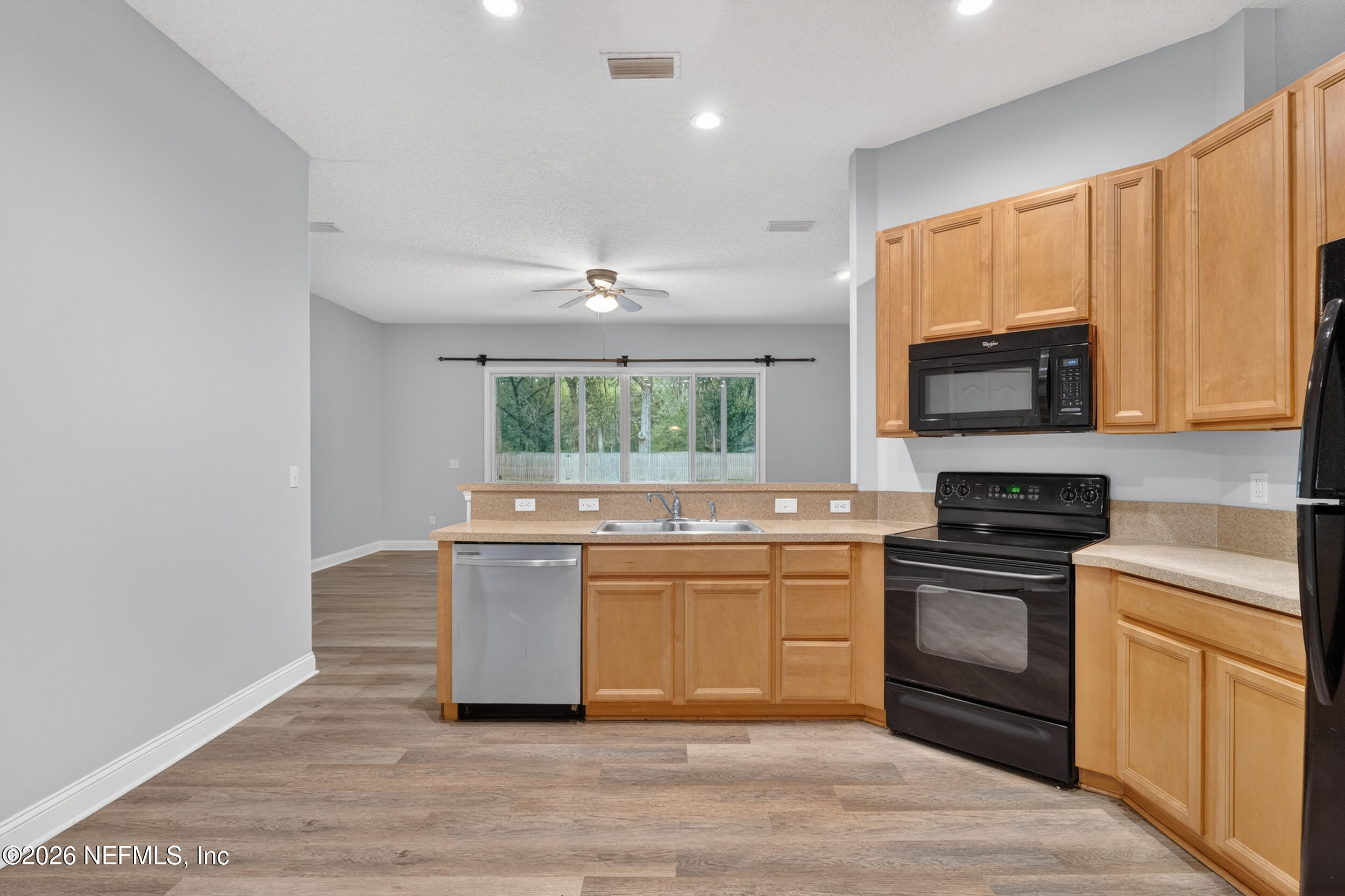 97076 Arnold Ridge Drive Yulee, FL 32097 - Photo 6 of 44 Lots of Cabinet Space