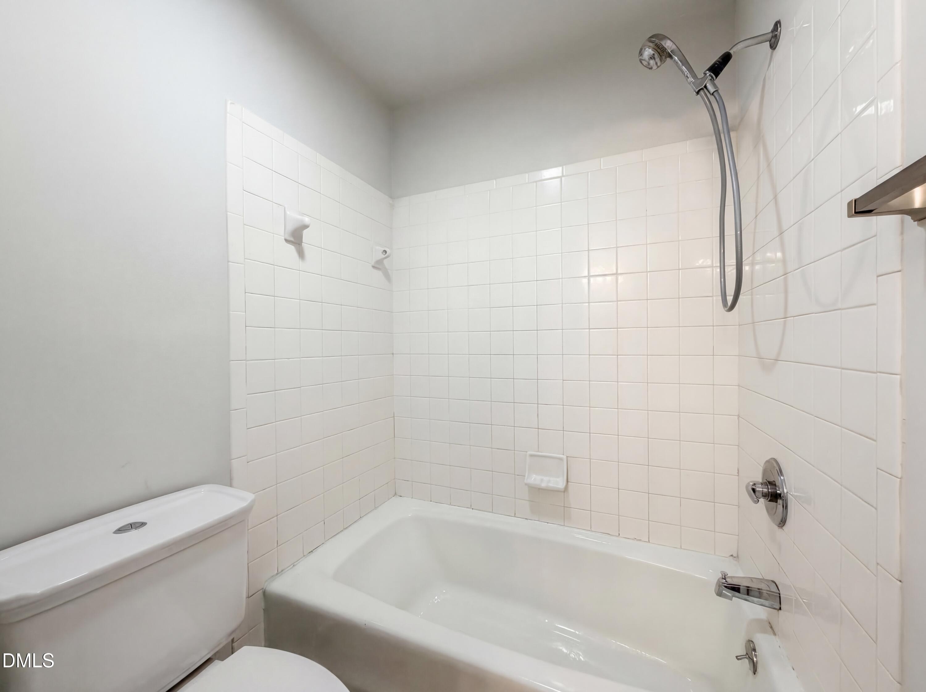 4507 Malvern Road Durham, NC 27707 - Photo 10 of 16 listing_9