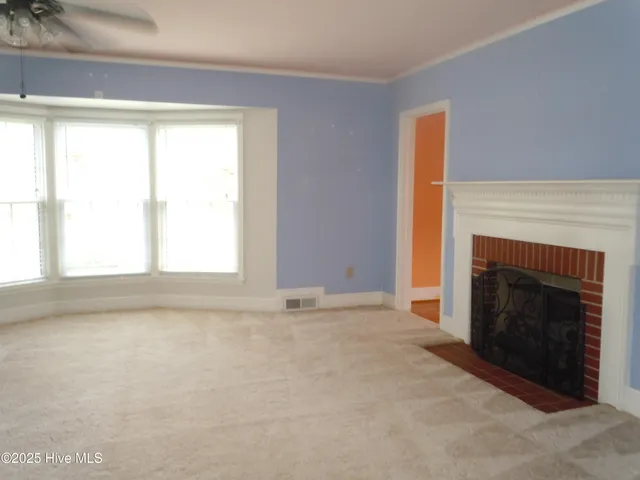 $289,900 | 110 East Bell Street, Tabor City, NC 28463