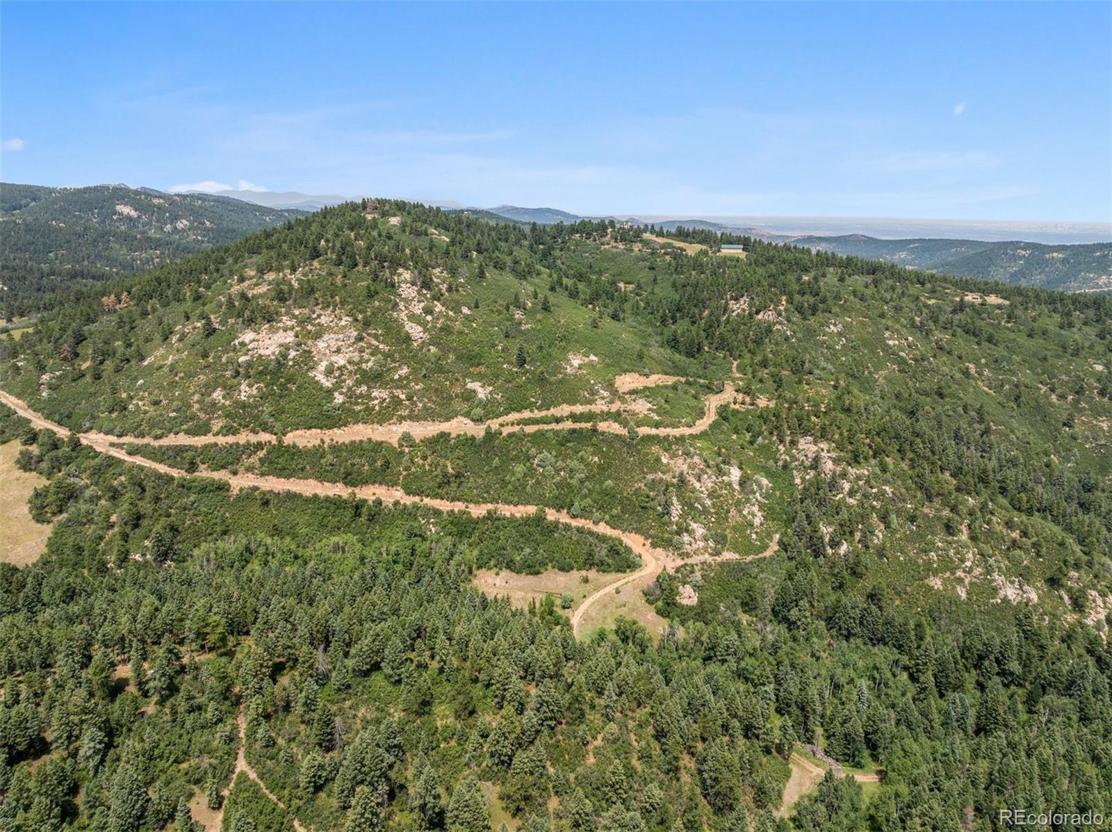 12954 South Kuehster Road Littleton, CO 80127 - Photo 42 of 43 a view of a city with an ocean