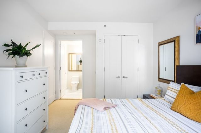 $930,000 | 580 Washington Street, Unit 310, Boston, MA 02111