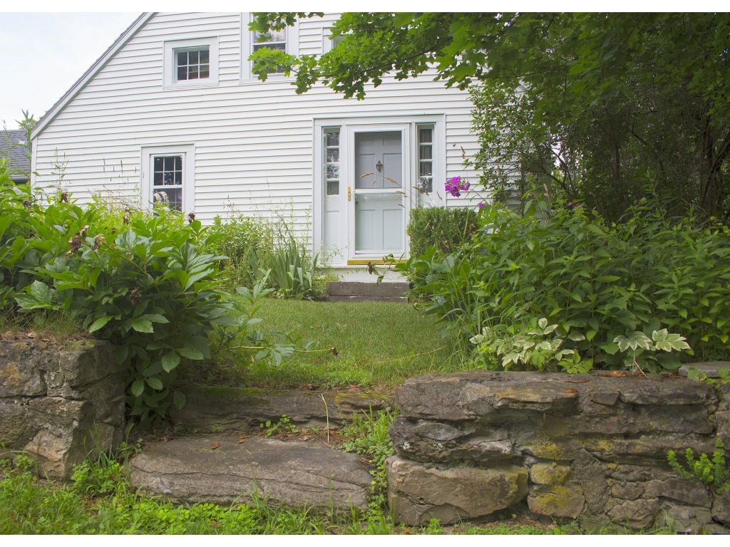 1616 Walloomsac Road Bennington, VT 05201 - Photo 17 of 21