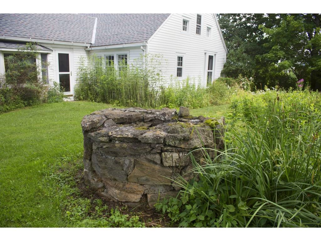1616 Walloomsac Road Bennington, VT 05201 - Photo 18 of 21