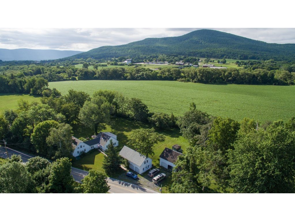 1616 Walloomsac Road Bennington, VT 05201 - Photo 19 of 21