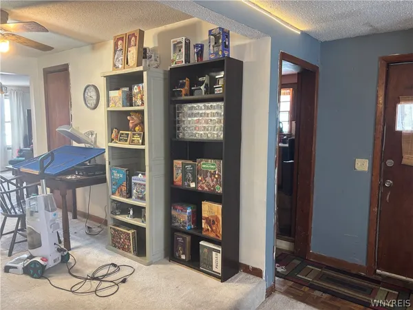 $315,000 | 1067 Parker Boulevard, Tonawanda, NY 14223