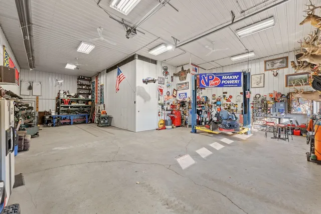 $990,000 | E13526 State Road 78 And 113, Merrimac, WI 53561