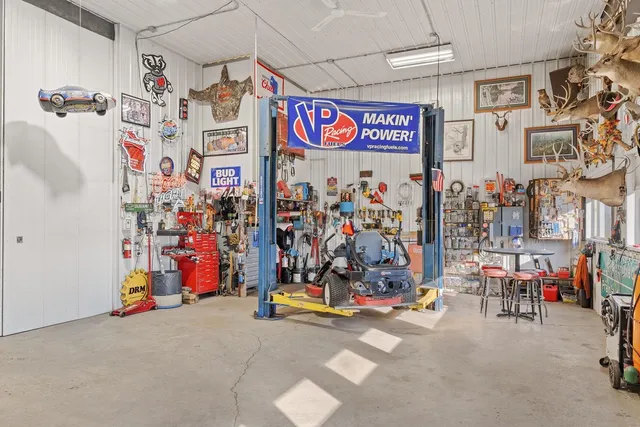 $990,000 | E13526 State Road 78 And 113, Merrimac, WI 53561