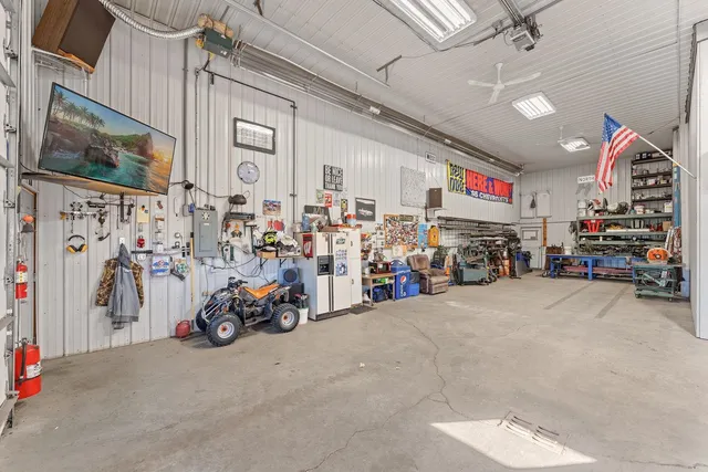 $990,000 | E13526 State Road 78 And 113, Merrimac, WI 53561