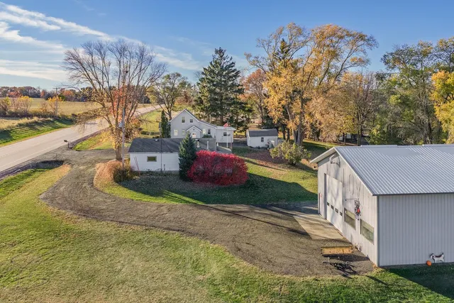 $990,000 | E13526 State Road 78 And 113, Merrimac, WI 53561