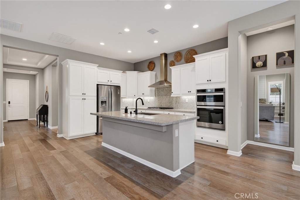 11137 Briar Rose Court Corona, CA 92883 - Photo 11 of 45 kitchen