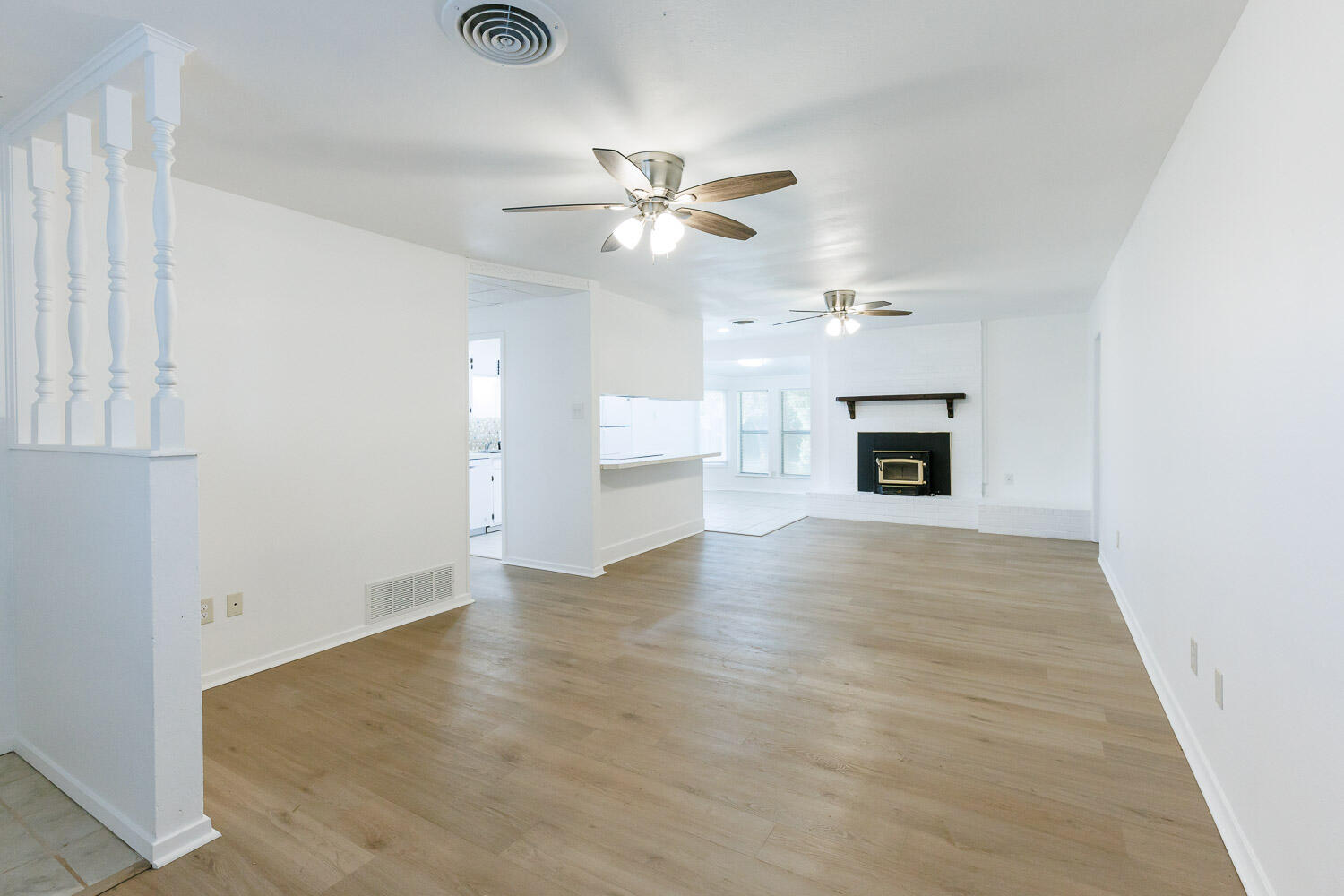 5321 31st Street Lubbock, TX 79407 - Photo 3 of 41 Living Area