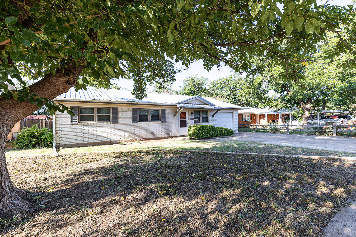 5321 31st Street Lubbock, TX 79407 - Photo 7 of 41 Front Exterior