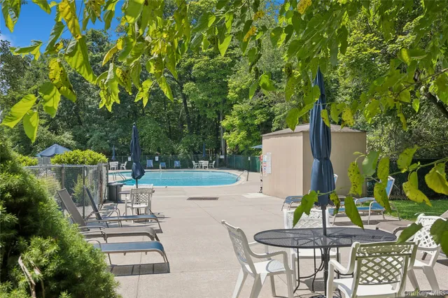 $2,700 | 412 Benedict Avenue, Unit 5J, Tarrytown, NY 10591