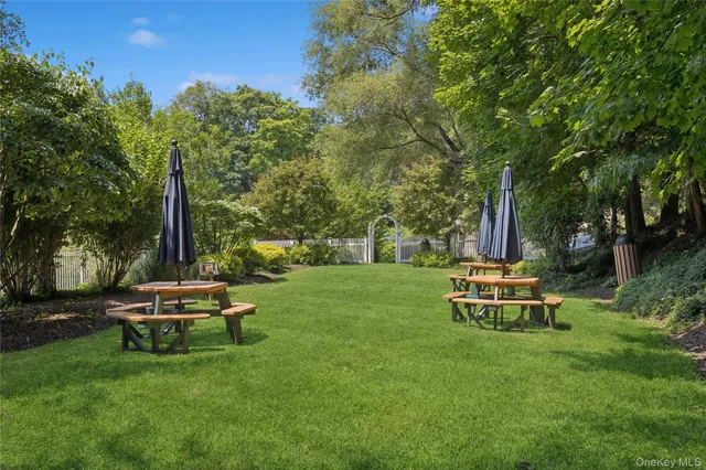 $2,700 | 412 Benedict Avenue, Unit 5J, Tarrytown, NY 10591