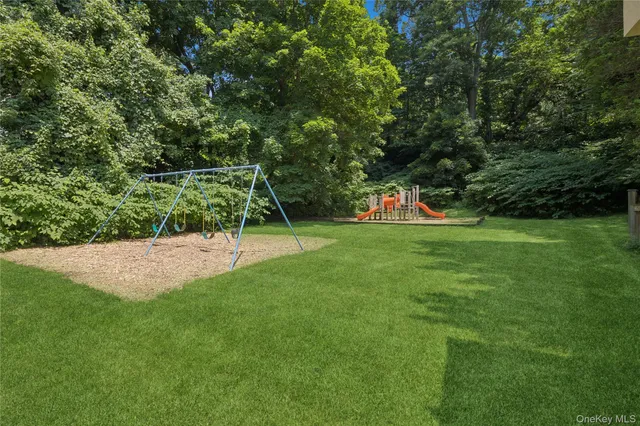 $2,700 | 412 Benedict Avenue, Unit 5J, Tarrytown, NY 10591