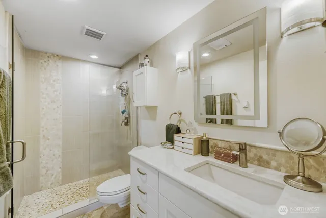 $3,500 | 610 Front Street, Unit 201, Mukilteo, WA 98275