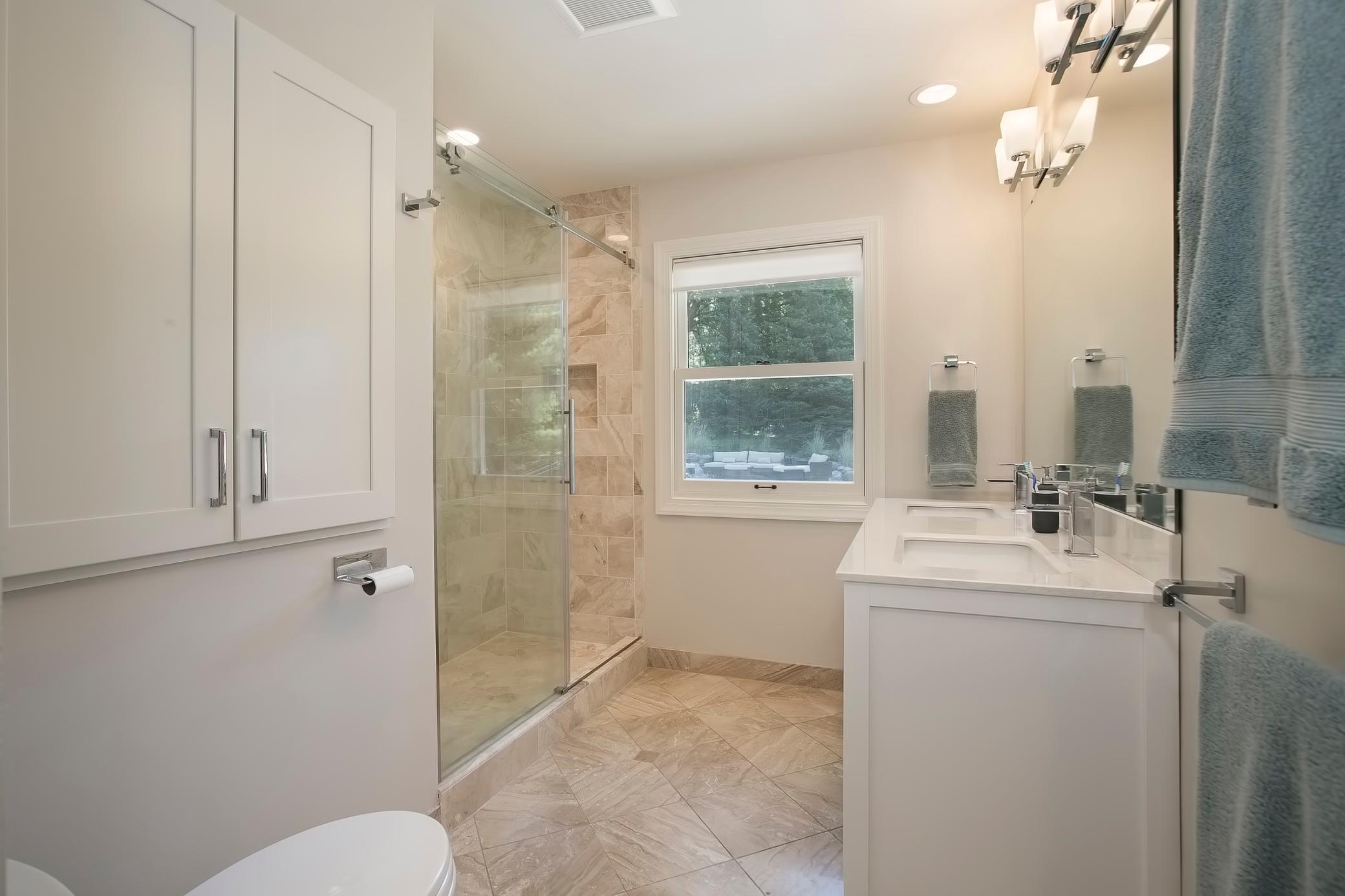 16119 Ringer Road Minnetonka, MN 55391 - Photo 12 of 15