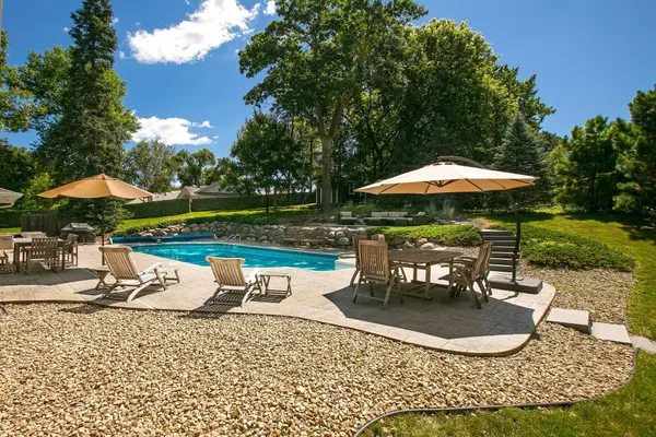 $5,900 | 16119 Ringer Road, Minnetonka, MN 55391