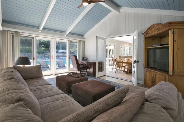 $5,900 | 16119 Ringer Road, Minnetonka, MN 55391