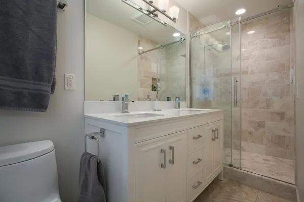 $5,900 | 16119 Ringer Road, Minnetonka, MN 55391