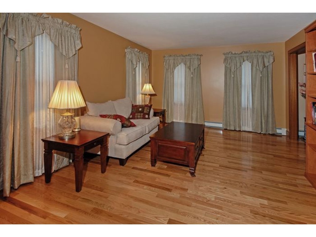 9 William Road South Berwick, ME 03908 - Photo 10 of 34