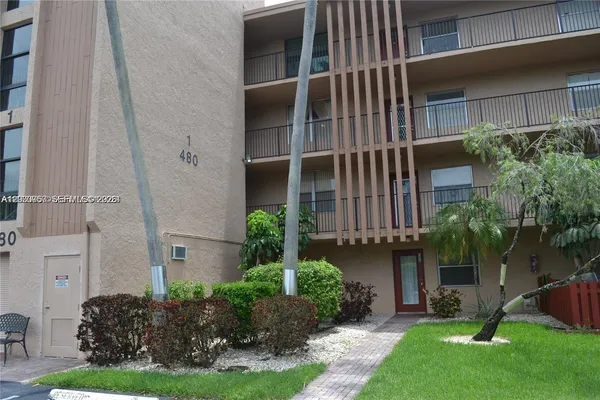 $1,550 | 480 Northwest 76th Avenue, Unit 105, Margate, FL 33063