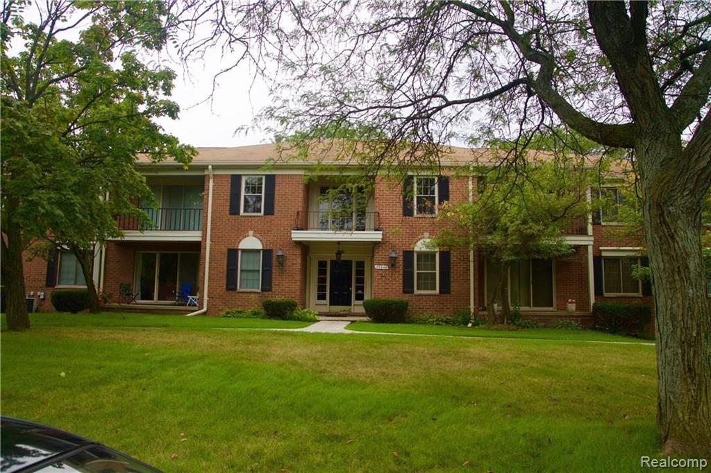 29648 Middlebelt Road Farmington Hills, MI 48334 - Photo 1 of 6