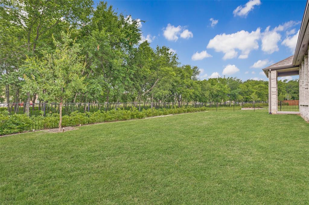 1835 Bell Court Van Alstyne, TX 75495 - Photo 35 of 39