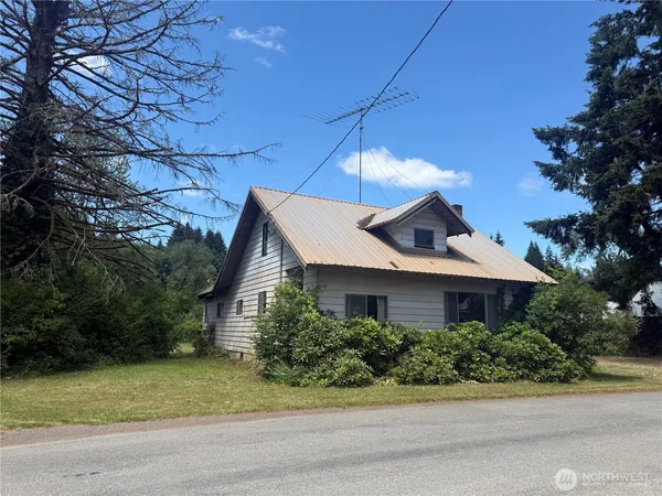 $350,000 | 101 Jones Road, Pe Ell, WA 98572