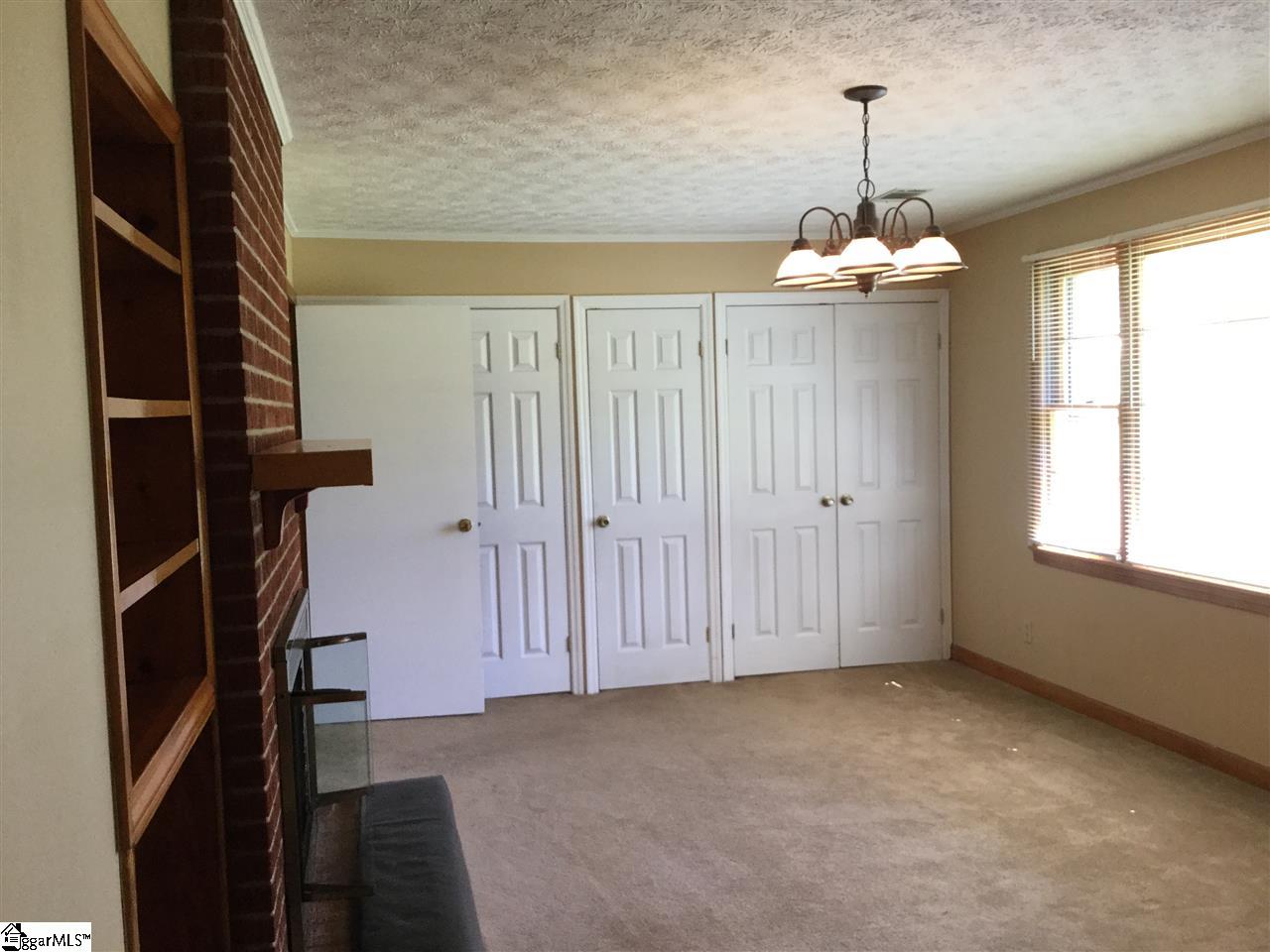 205 Moody Road Piedmont, SC 29673 - Photo 4 of 11 Gallery Image 4