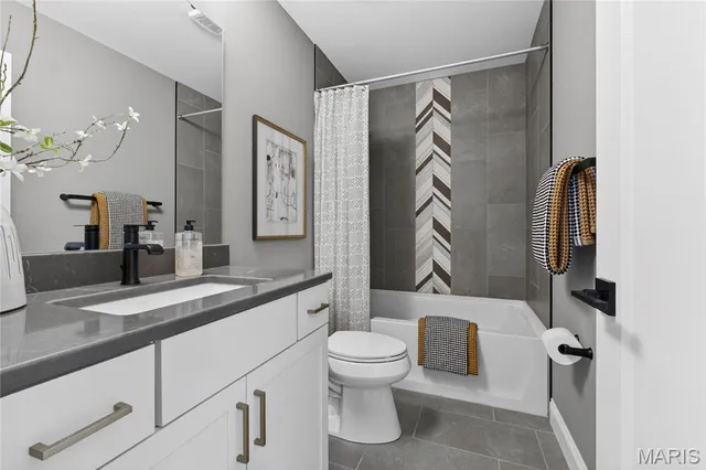 $1,498,787 | 16641 Wycliffe Pl Drive, Wildwood, MO 63005