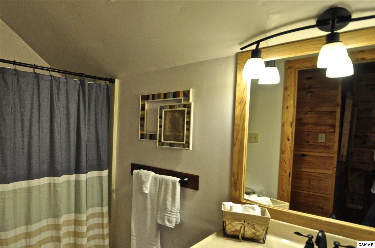 163 Sequoyah Village Road Townsend, TN 37882 - Photo 14 of 26 Gallery Image 14