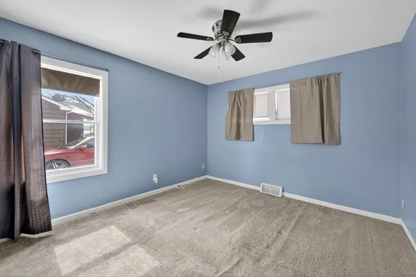 $235,000 | 1306 North 1st Street, DeKalb, IL 60115