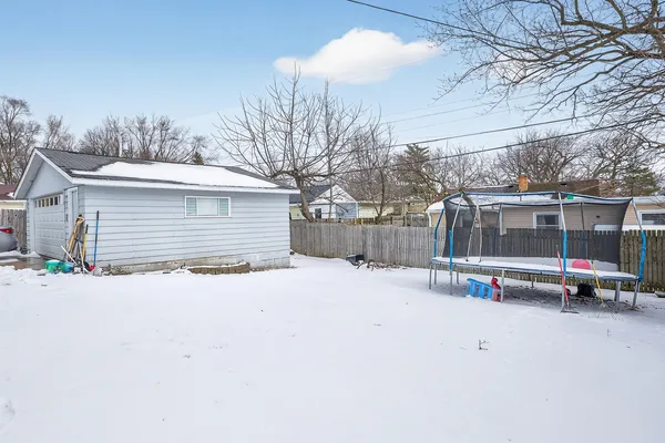 $235,000 | 1306 North 1st Street, DeKalb, IL 60115
